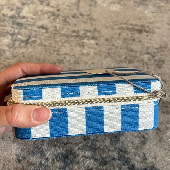 A New Day Blue White Striped Rectangular Zip Travel Jewelry Organizer NEW - Picture 3 of 8